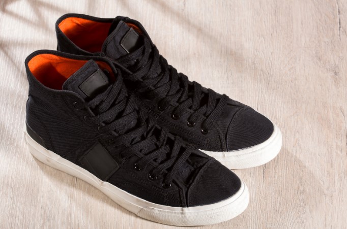 как чистить мужские кроссовки как чистить мужские кроссовки